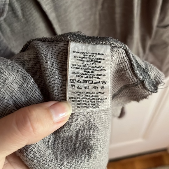 EUC Free People Split Back Turtleneck - Stone - Picture 4 of 11